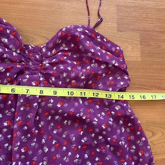American Eagle women’s purple floral spaghetti strap tank top Size Medium - Picture 4 of 7